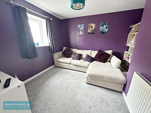 Sitting Room/Bedroom- click for photo gallery